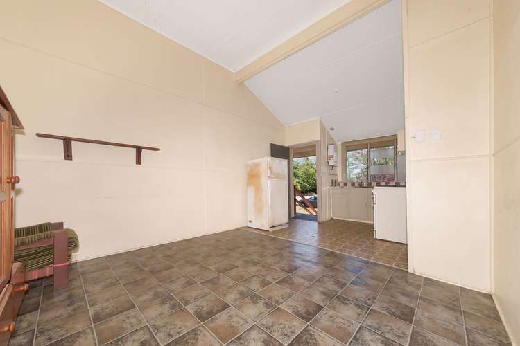 Fourth view of Homely blockOfUnits listing, 1/105 Stagpole Street, West End QLD 4810