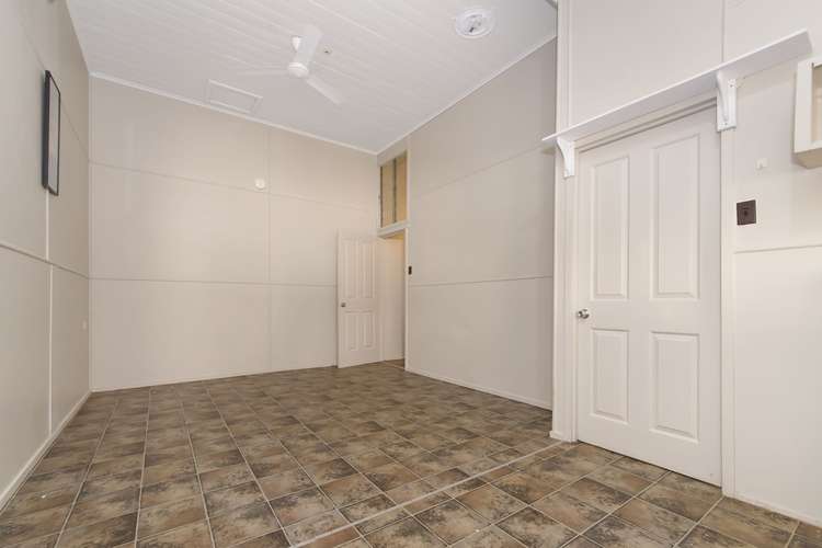 Fifth view of Homely blockOfUnits listing, 1/105 Stagpole Street, West End QLD 4810