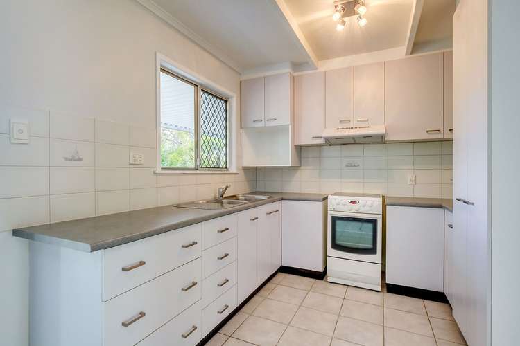 Sixth view of Homely house listing, 9 Belleglade Avenue, Bundamba QLD 4304