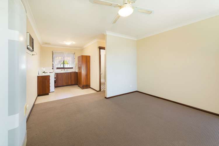 Fourth view of Homely unit listing, 1/682 Wilkinson Street, Glenroy NSW 2640