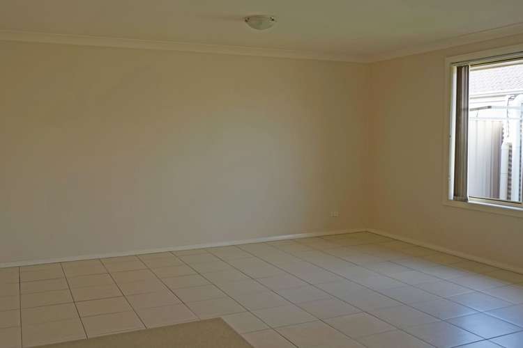 Fourth view of Homely house listing, 1/89 Lord Howe Drive, Ashtonfield NSW 2323