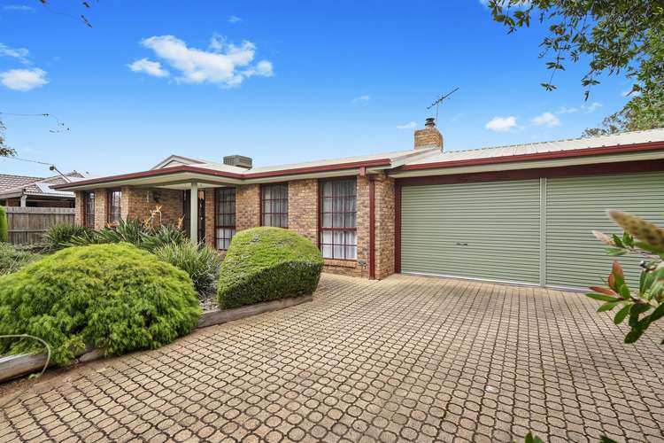 Second view of Homely house listing, 5 Canterbury Place, Werribee VIC 3030