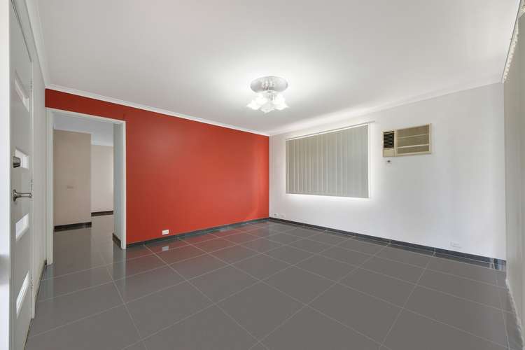 Second view of Homely house listing, 7 Spumante Close, Eschol Park NSW 2558