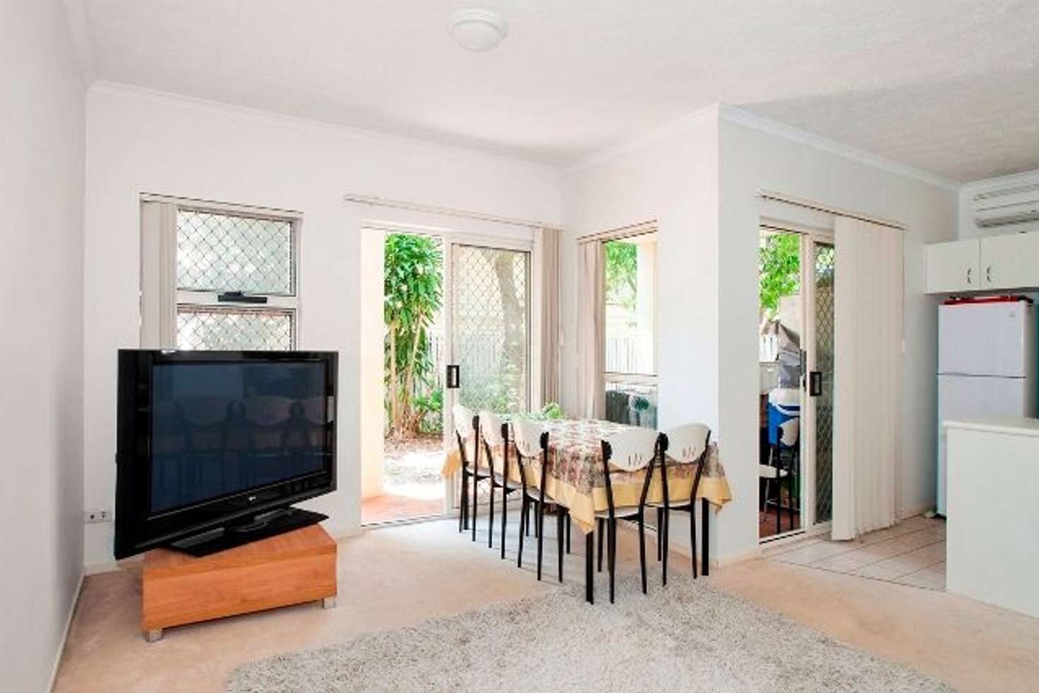 Main view of Homely unit listing, 1/75 Riding Road, Hawthorne QLD 4171