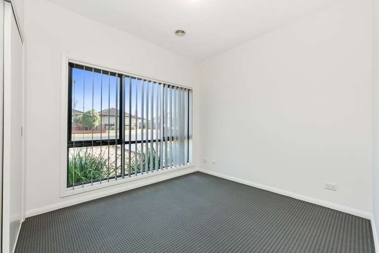 Fifth view of Homely house listing, 2 Eucra Street, Hadfield VIC 3046