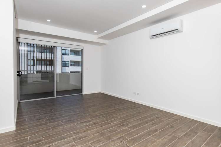 Main view of Homely apartment listing, 304/31-35 Smallwood Avenue, Homebush NSW 2140