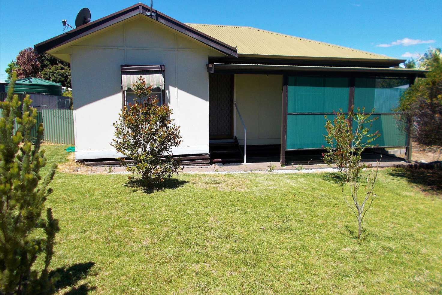 Main view of Homely house listing, 10 Fourth Street, Bordertown SA 5268