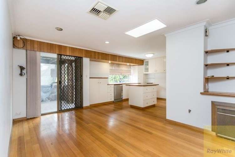 Fifth view of Homely house listing, 28 St George's Avenue, Champion Lakes WA 6111
