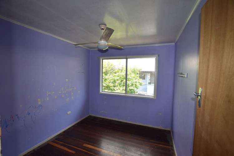 Sixth view of Homely house listing, 7 Marlin Street, Toolooa QLD 4680