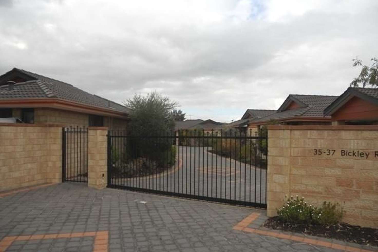Main view of Homely villa listing, 7/37 Bickley Road, Cannington WA 6107