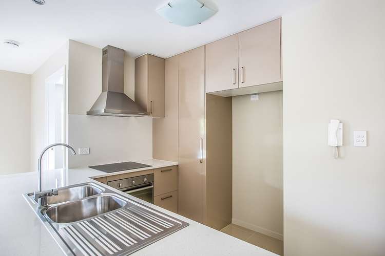 Second view of Homely unit listing, 5/85 Queens Road, Everton Hills QLD 4053