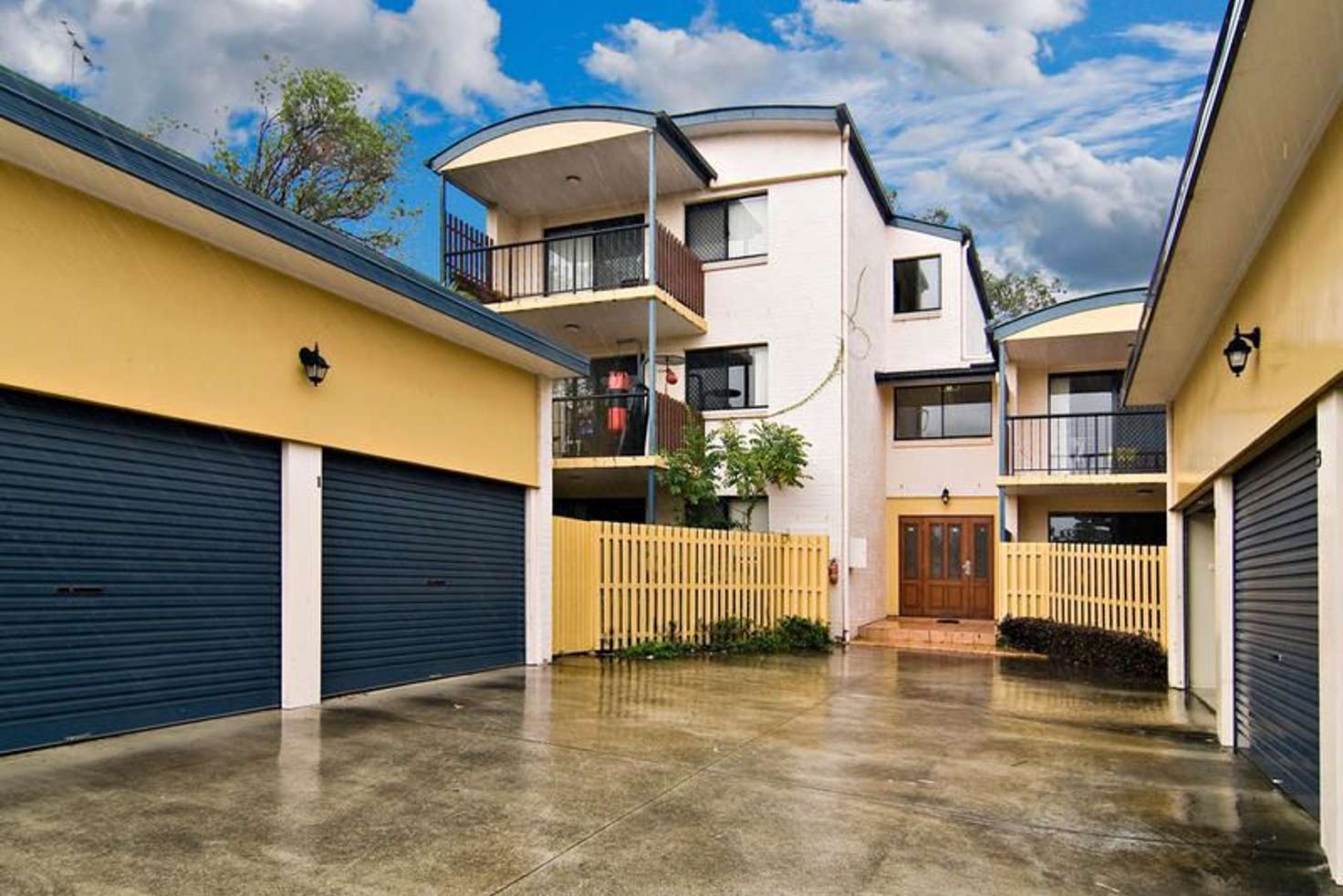 Main view of Homely unit listing, 4/5 Trackson Street, Alderley QLD 4051
