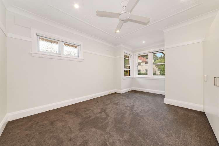 Third view of Homely apartment listing, 3/3 Penshurst Avenue, Kurraba Point NSW 2089