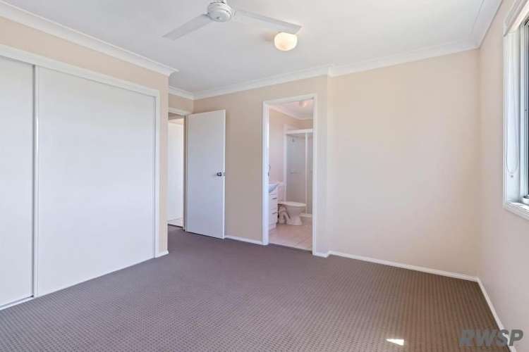 Fifth view of Homely house listing, 17 Oxbridge Chase, Arundel QLD 4214