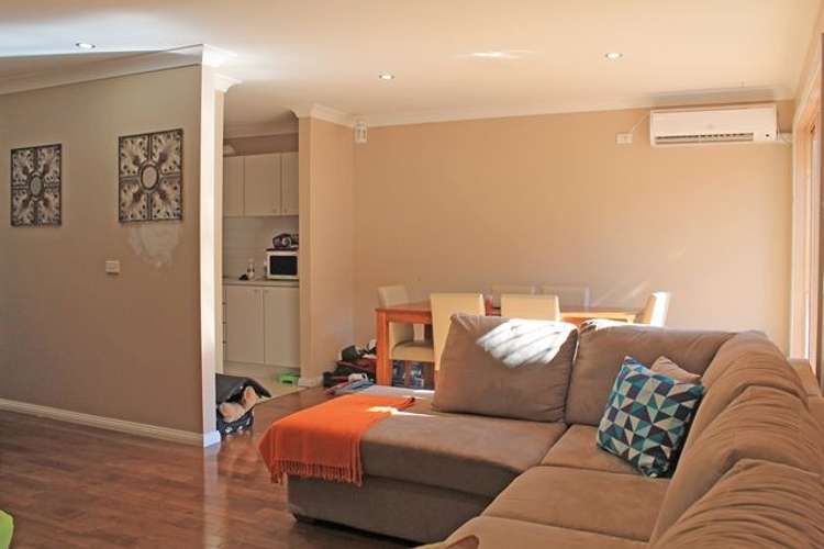 Second view of Homely house listing, 15/6 Parkholme Circuit, Englorie Park NSW 2560