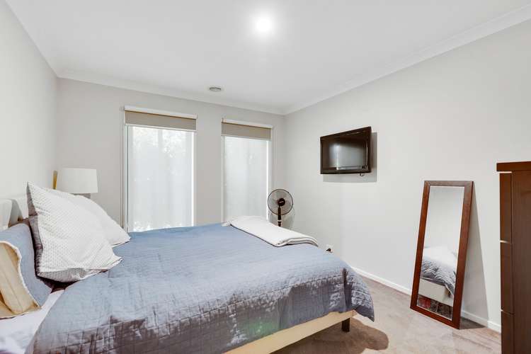 Seventh view of Homely house listing, 8 Eden Avenue, Skye VIC 3977