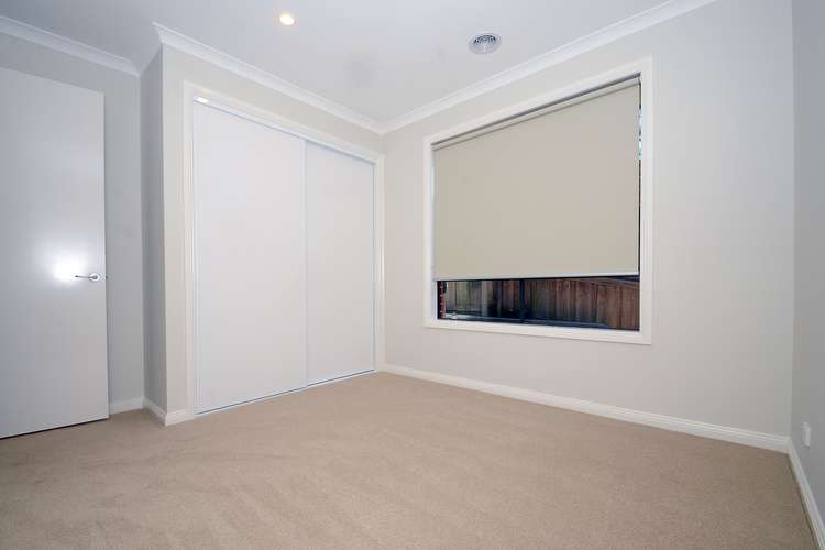 Seventh view of Homely house listing, 6b Eucalyptus Walk, Carrum Downs VIC 3201