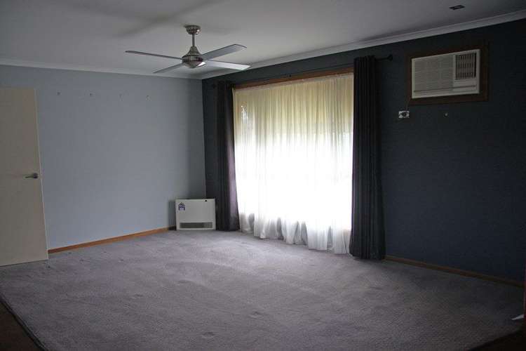 Third view of Homely unit listing, 1/220 Hume Street, Corowa NSW 2646