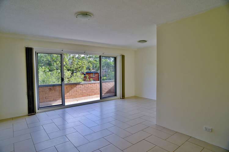 Second view of Homely apartment listing, 3/29 Gladstone, Newport NSW 2106