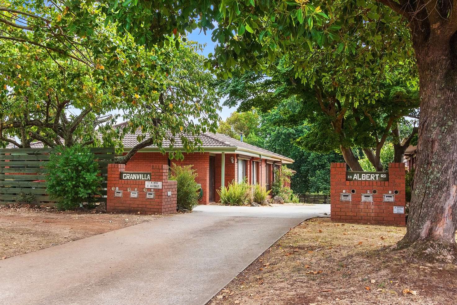 Main view of Homely unit listing, Unit 6/33 Albert Road, Drouin VIC 3818