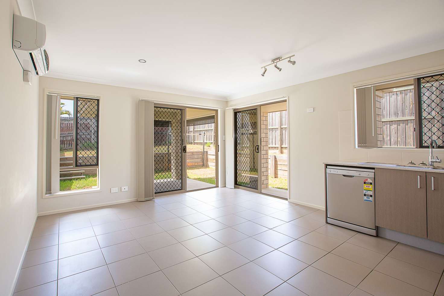 Main view of Homely other listing, 2/5 Pixie Hollow Court, Eagleby QLD 4207