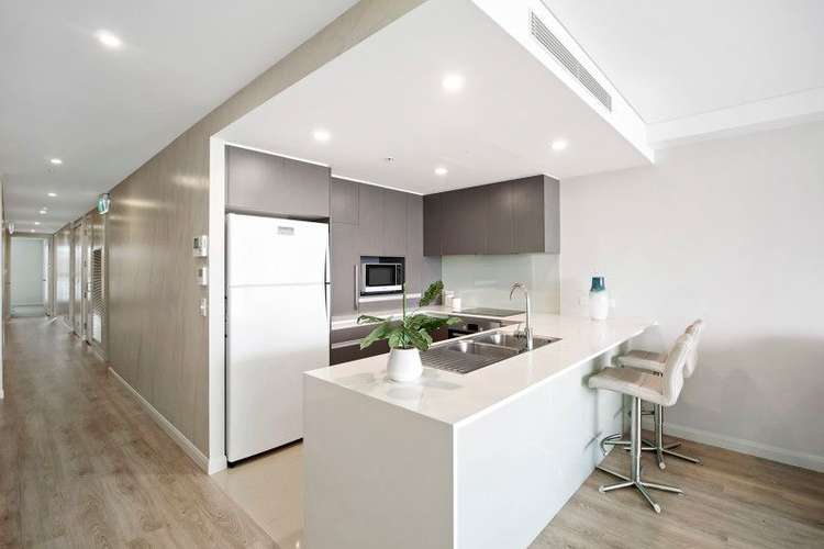 Second view of Homely unit listing, 202/28 Musgrave Street, Coolangatta QLD 4225