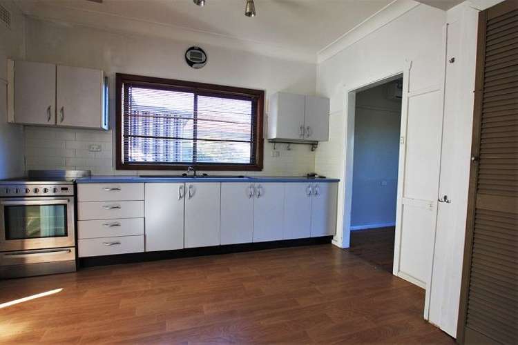 Fourth view of Homely house listing, 16 Bocking Avenue, Bradbury NSW 2560