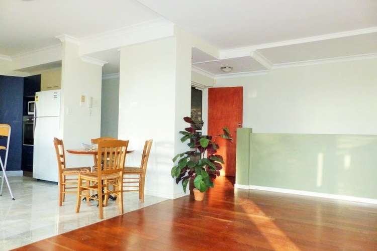 Third view of Homely townhouse listing, 2/3 Indooroopilly Street, Dutton Park QLD 4102