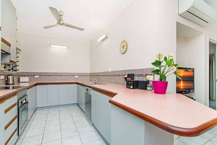 Main view of Homely unit listing, 2/180 Smith Street, Darwin City NT 800