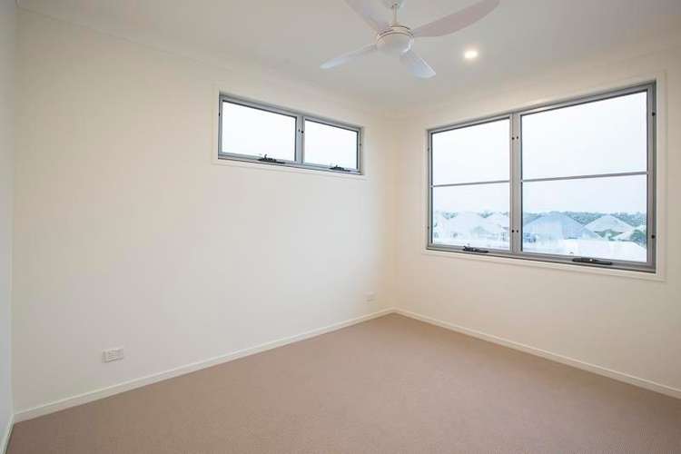 Fifth view of Homely villa listing, 46/3031 The Boulevard, Carrara QLD 4211