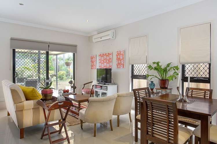 Fourth view of Homely townhouse listing, 2/381 Bennetts Road, Norman Park QLD 4170