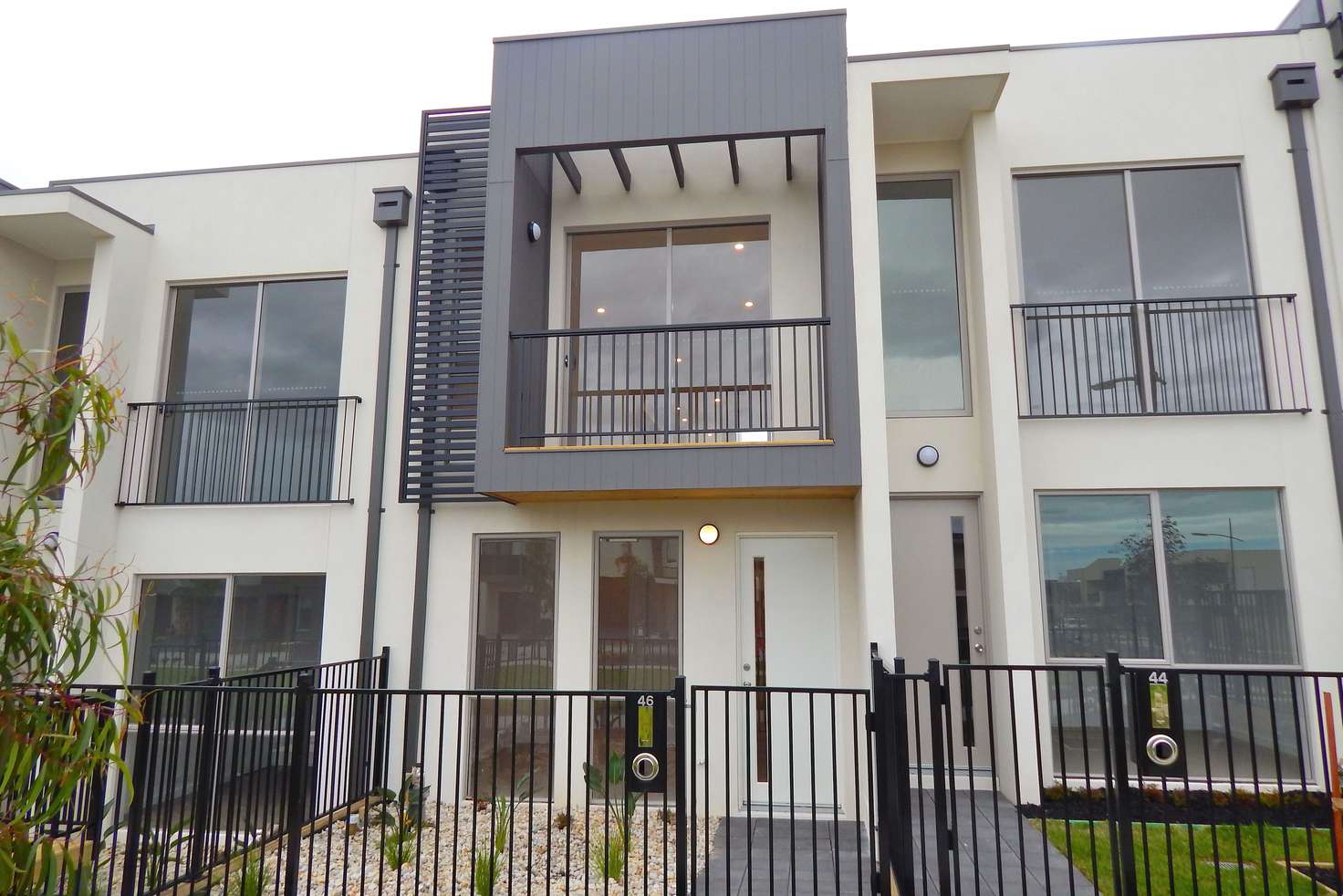 Main view of Homely townhouse listing, 46 Camera Walk, Coburg North VIC 3058