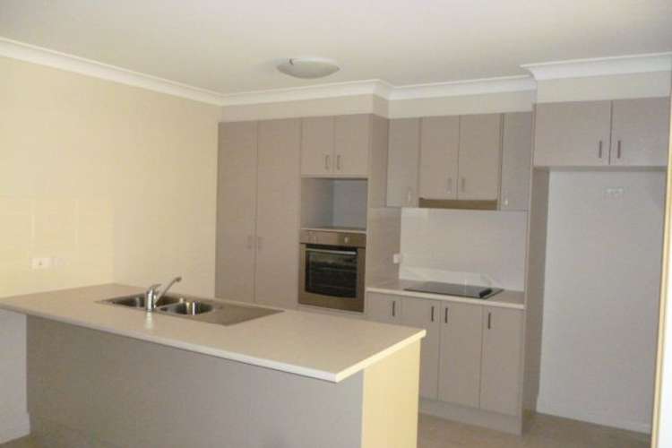 Second view of Homely house listing, 7 Forest Oak Court, Chuwar QLD 4306