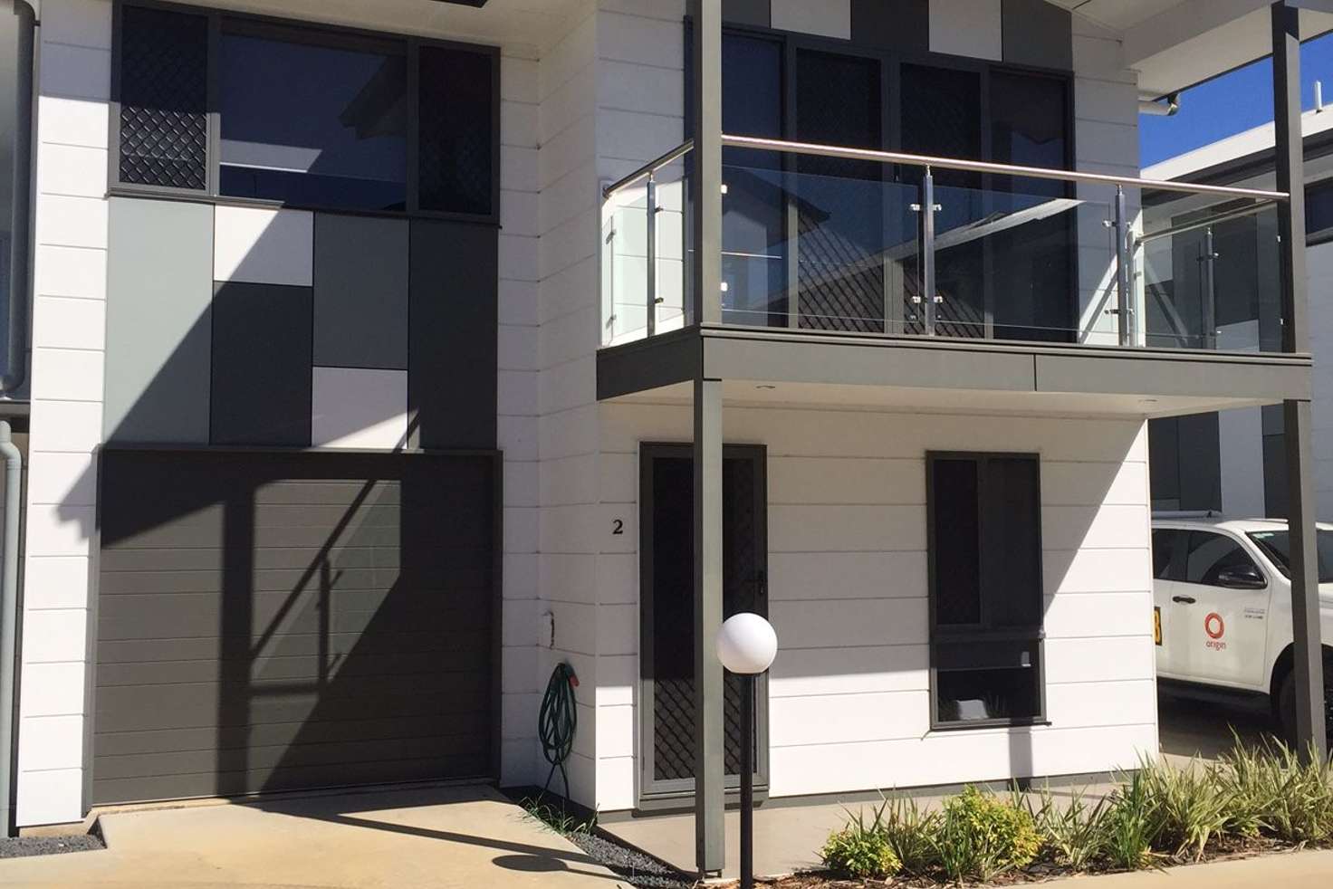 Main view of Homely townhouse listing, 2/96 Middle Street, Chinchilla QLD 4413