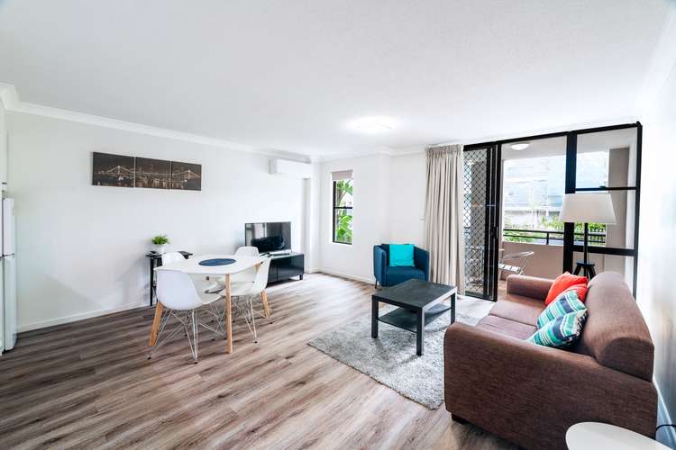 Second view of Homely apartment listing, 4/27 Birley Street, Spring Hill QLD 4000