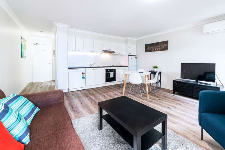 Third view of Homely apartment listing, 4/27 Birley Street, Spring Hill QLD 4000