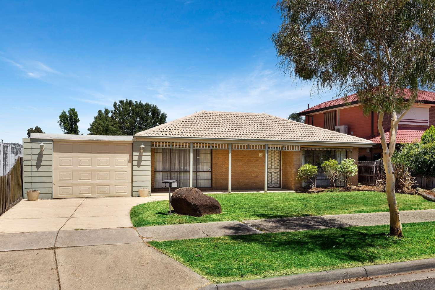Main view of Homely house listing, 3 Newcombe Court, Mill Park VIC 3082