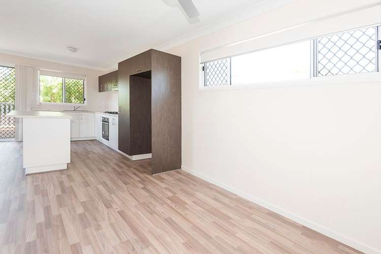 Fourth view of Homely house listing, 2/40 Montrose Avenue, Bethania QLD 4205