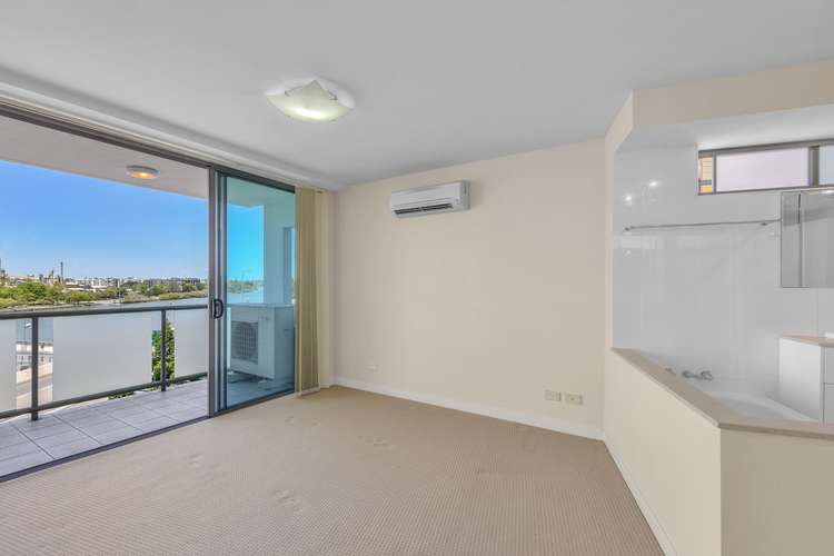 Fifth view of Homely apartment listing, 2407/92 Quay Street, Brisbane QLD 4000