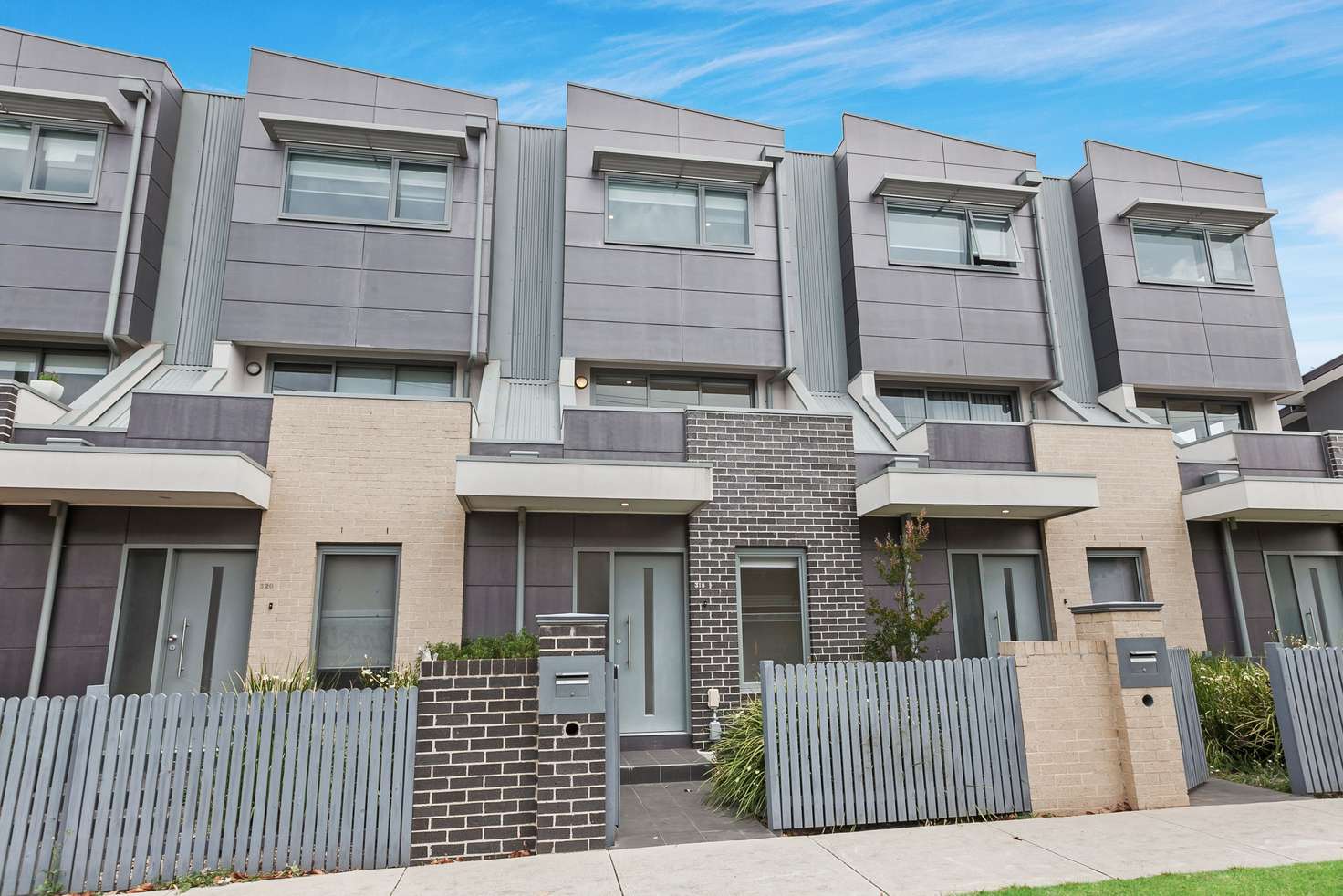 Main view of Homely townhouse listing, 318 Gooch Street, Thornbury VIC 3071