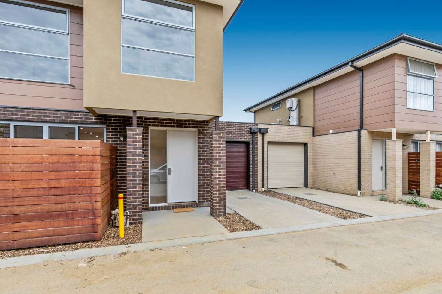 Main view of Homely townhouse listing, 16 Emica Parade, Knoxfield VIC 3180