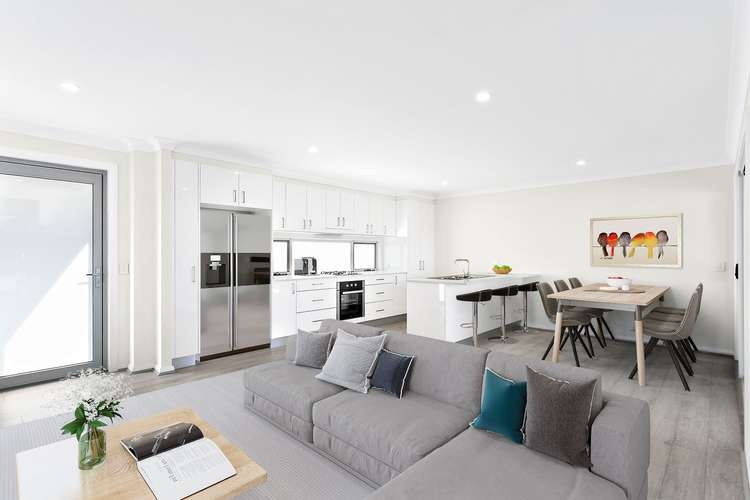 Main view of Homely townhouse listing, 2/418 Crown Street, West Wollongong NSW 2500