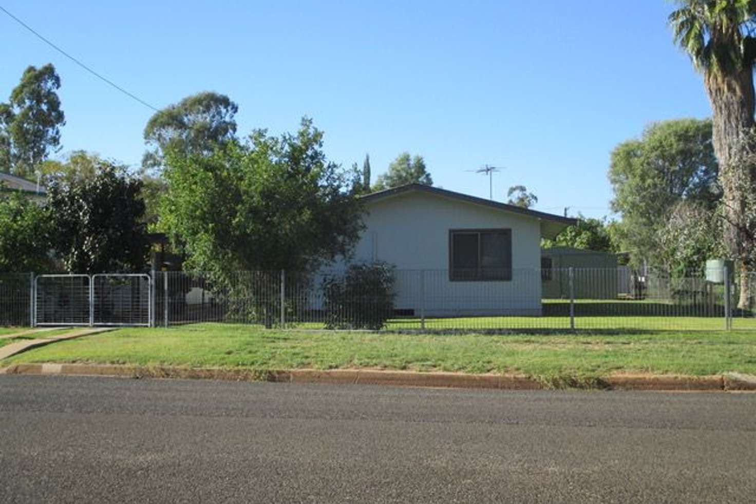 Main view of Homely house listing, 162 Edward Street, Charleville QLD 4470