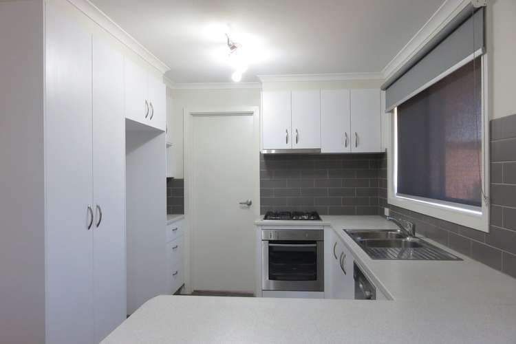 Fourth view of Homely house listing, 87 Redleap Avenue, Mill Park VIC 3082
