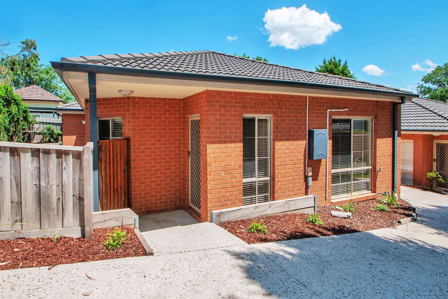 Main view of Homely townhouse listing, 2/116 Glenfern Road, Ferntree Gully VIC 3156