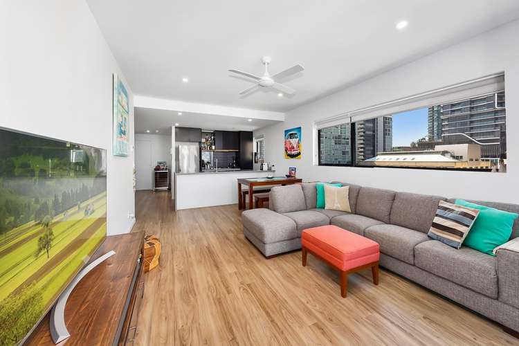 Sixth view of Homely apartment listing, 402/16 Masters Street, Newstead QLD 4006
