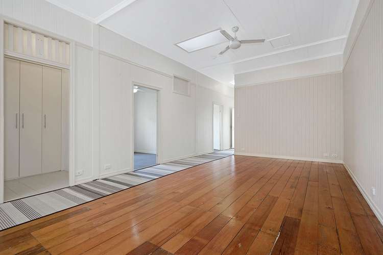 Second view of Homely unit listing, 2/189 Thistle Street, Gordon Park QLD 4031