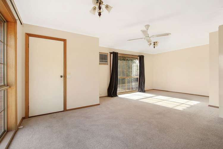 Fifth view of Homely townhouse listing, 1/113 Huons Hill Road, Wodonga VIC 3690
