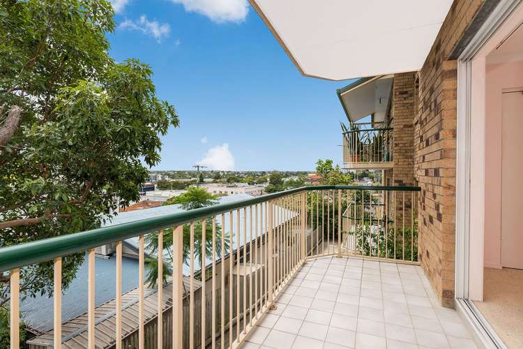 Second view of Homely unit listing, 2/16 Mountain Street, Mount Gravatt QLD 4122