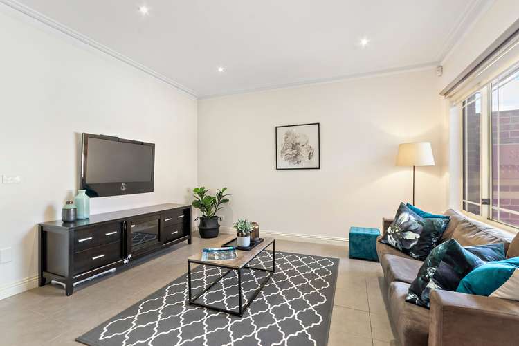 Third view of Homely townhouse listing, 2/5 Highland Avenue, Oakleigh East VIC 3166